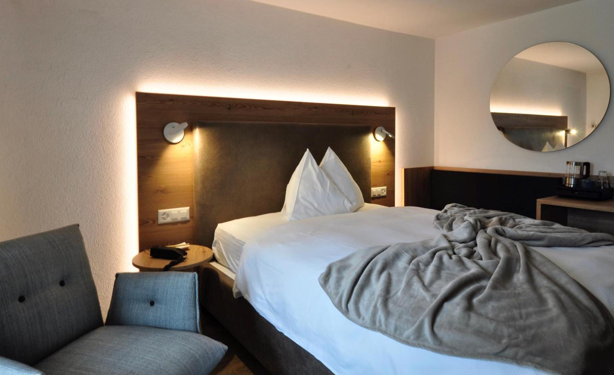 Hotel Bernina Понтрезина Екстериор снимка