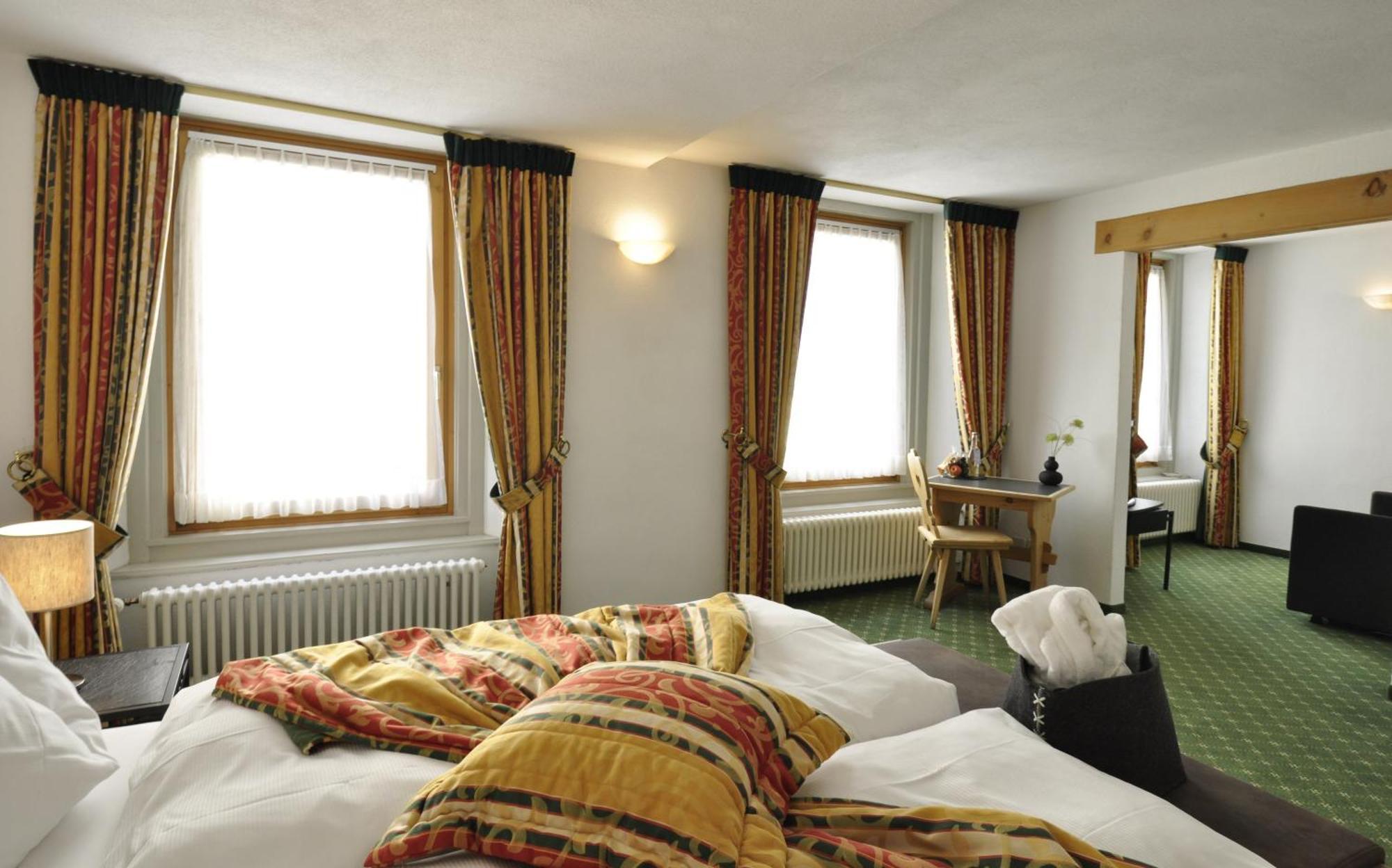 Hotel Bernina Понтрезина Екстериор снимка